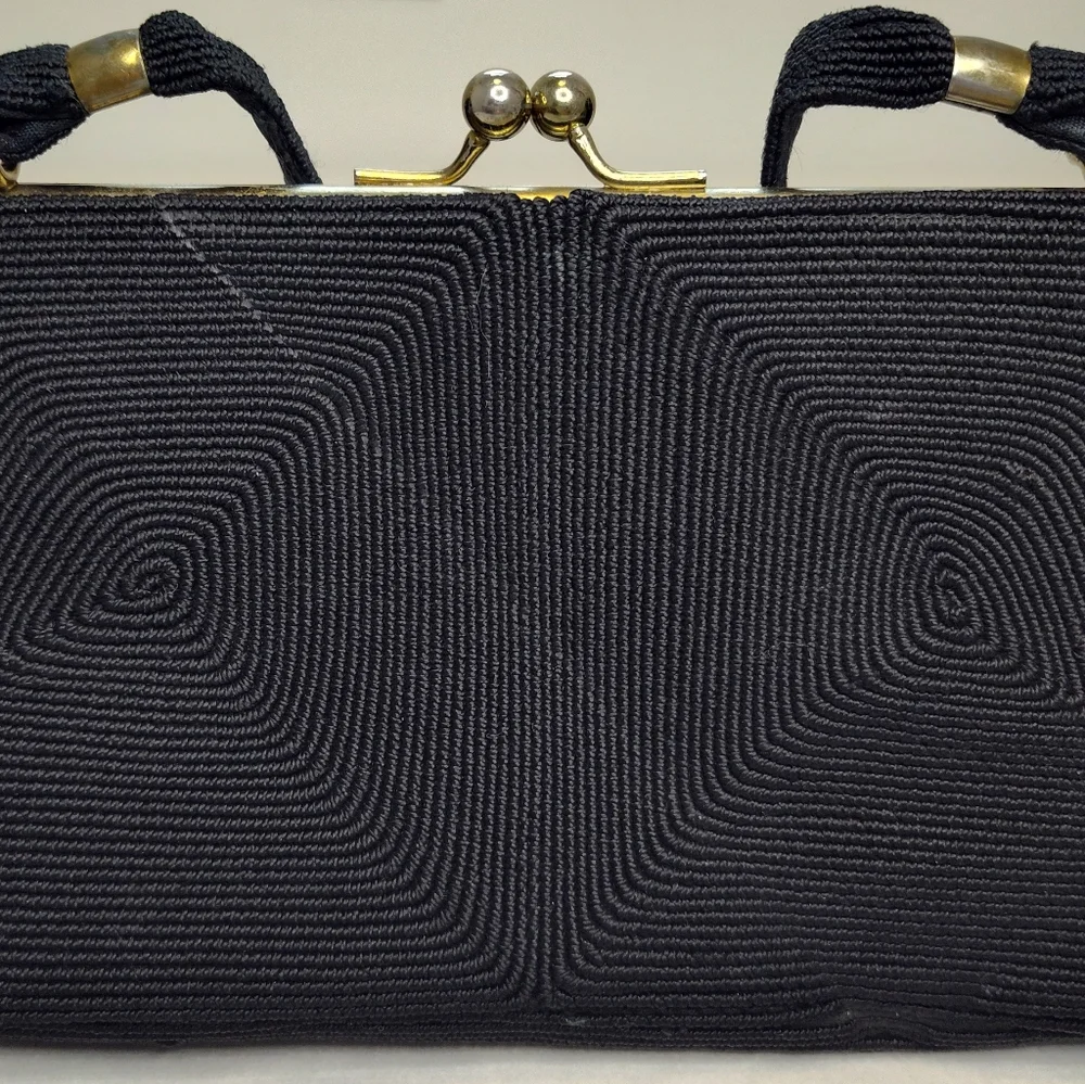 Genuine 1940's Corde' Art Deco Era Evening Purse. - Picture 2 of 13